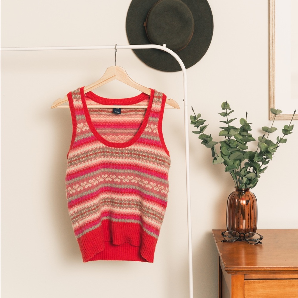 Gap Sweater Vest
